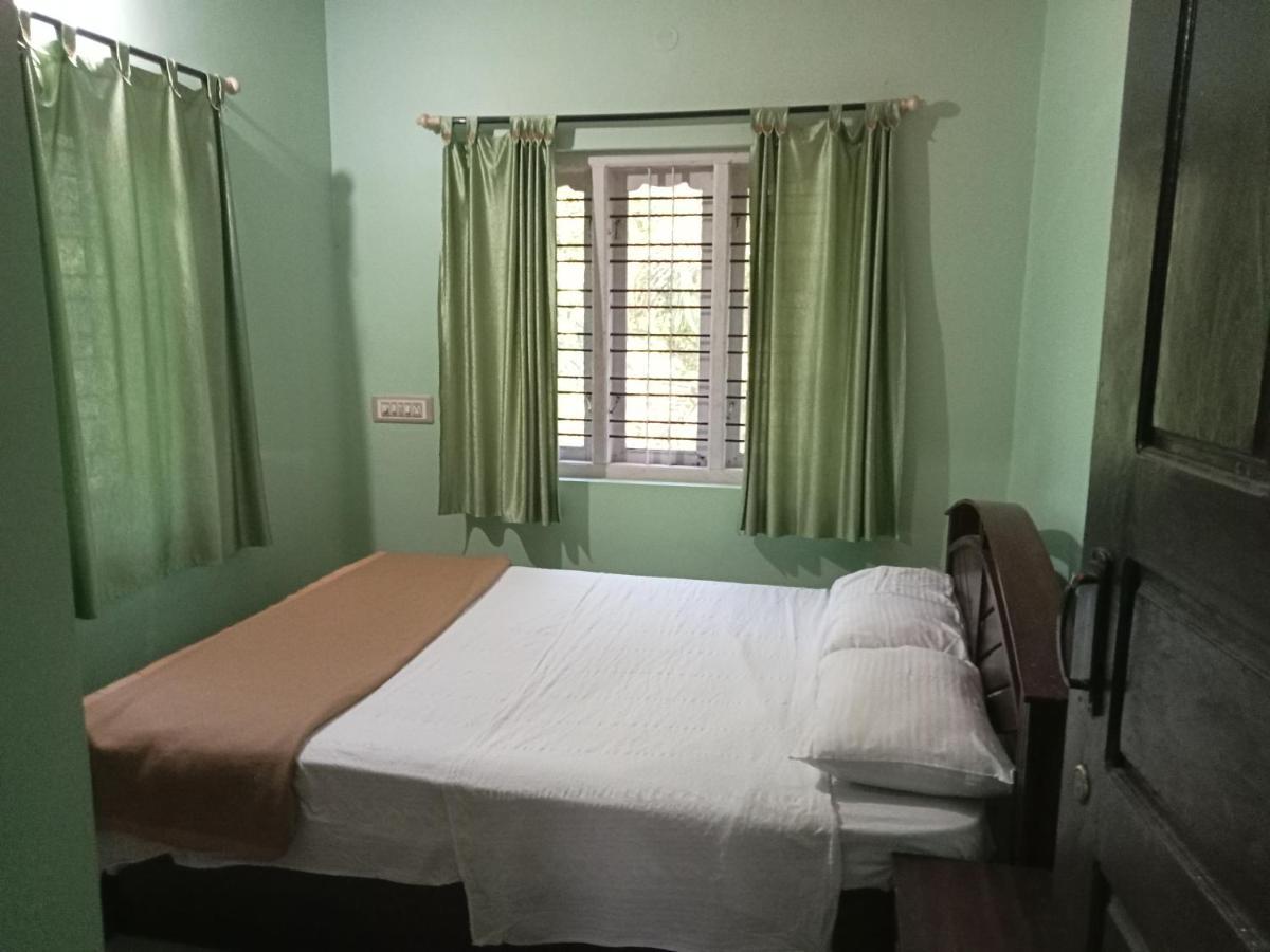 Krupa Homestay Madikeri Exterior foto